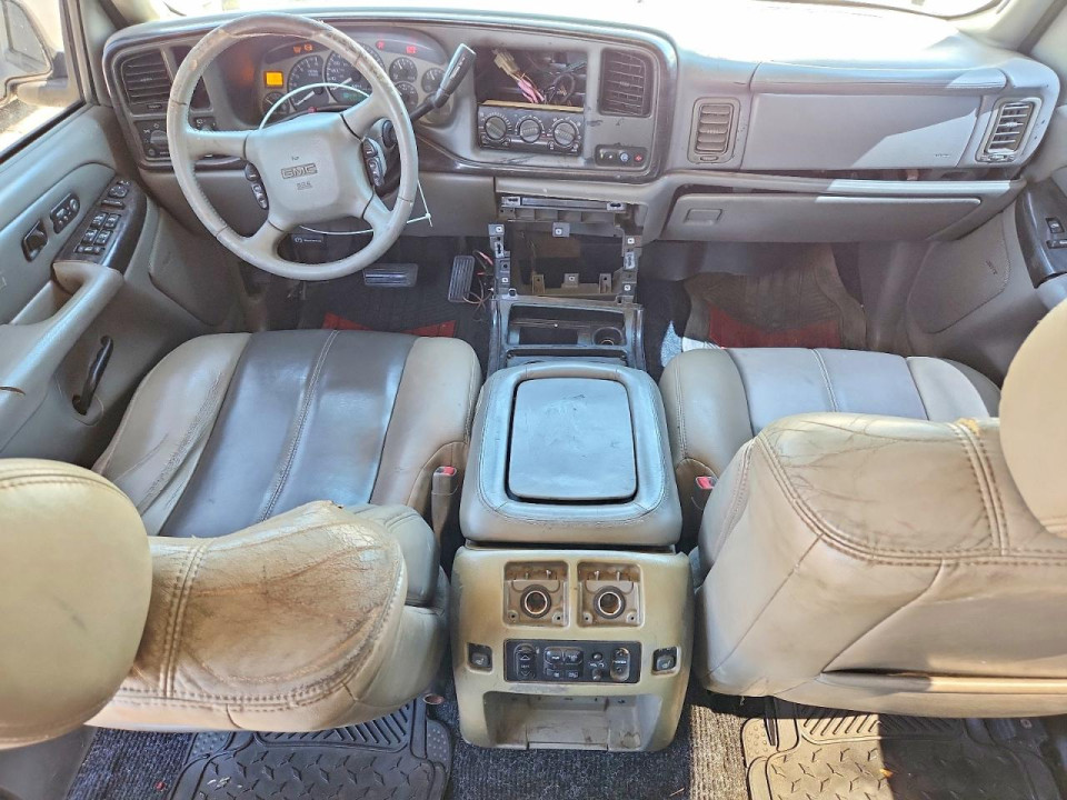 Gmc DENALI 2002 — Copart