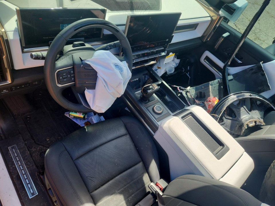 Gmc HUMMER SUV 2025 — Copart