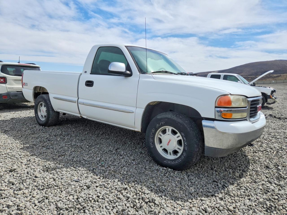 Gmc NEW SIERRA 2002 — Copart