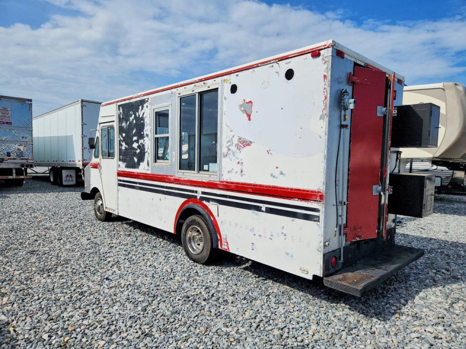 Gmc P3500 DELIVERY VAN 1989 — Copart
