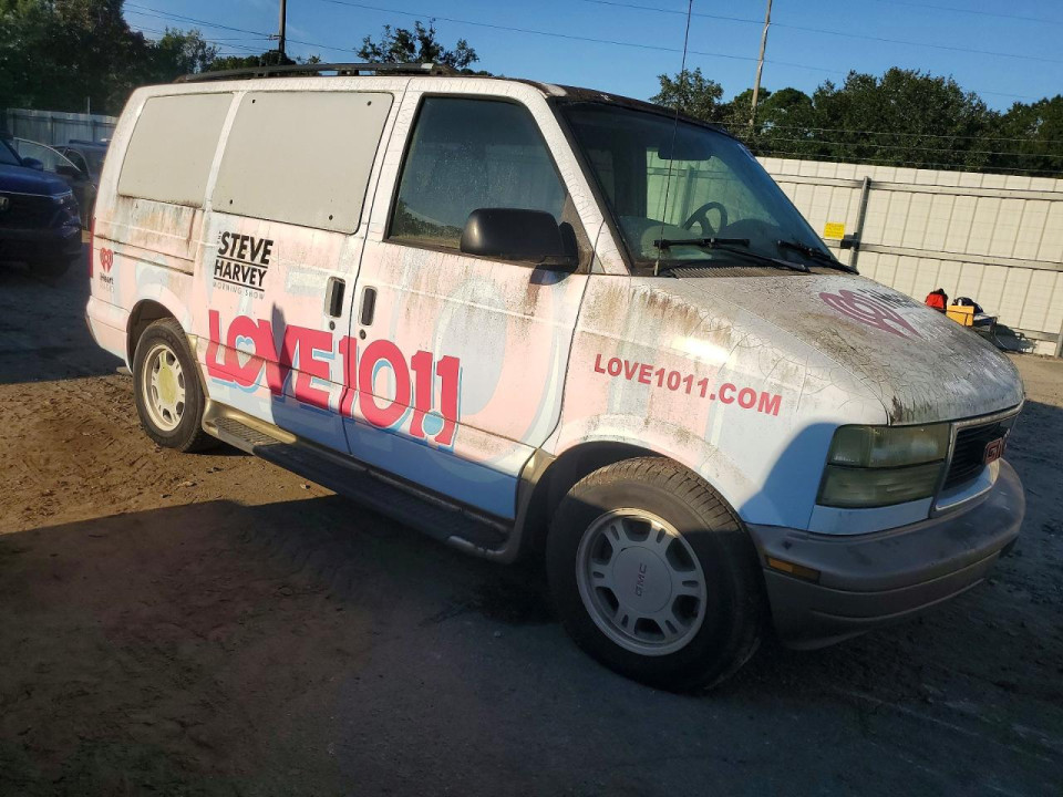 Gmc SAFARI 2004 — Copart