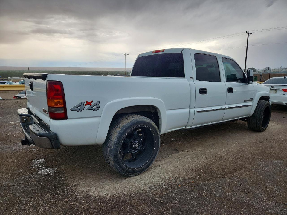 Gmc SIERRA K2500 HEAVY DUTY 2003 — Copart
