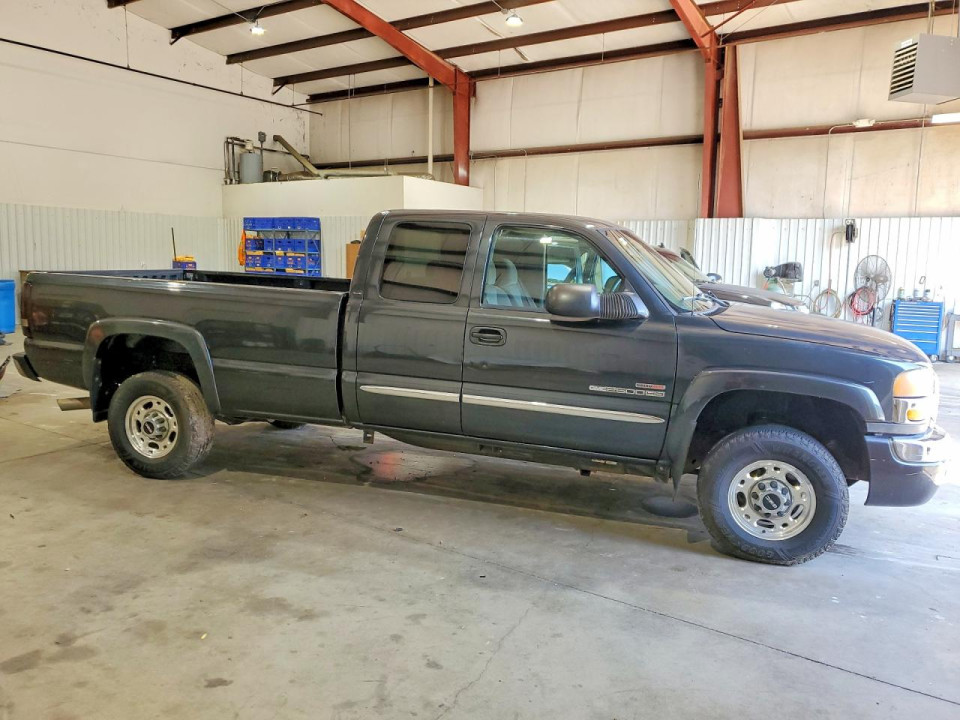 Gmc SIERRA 2004 — Copart