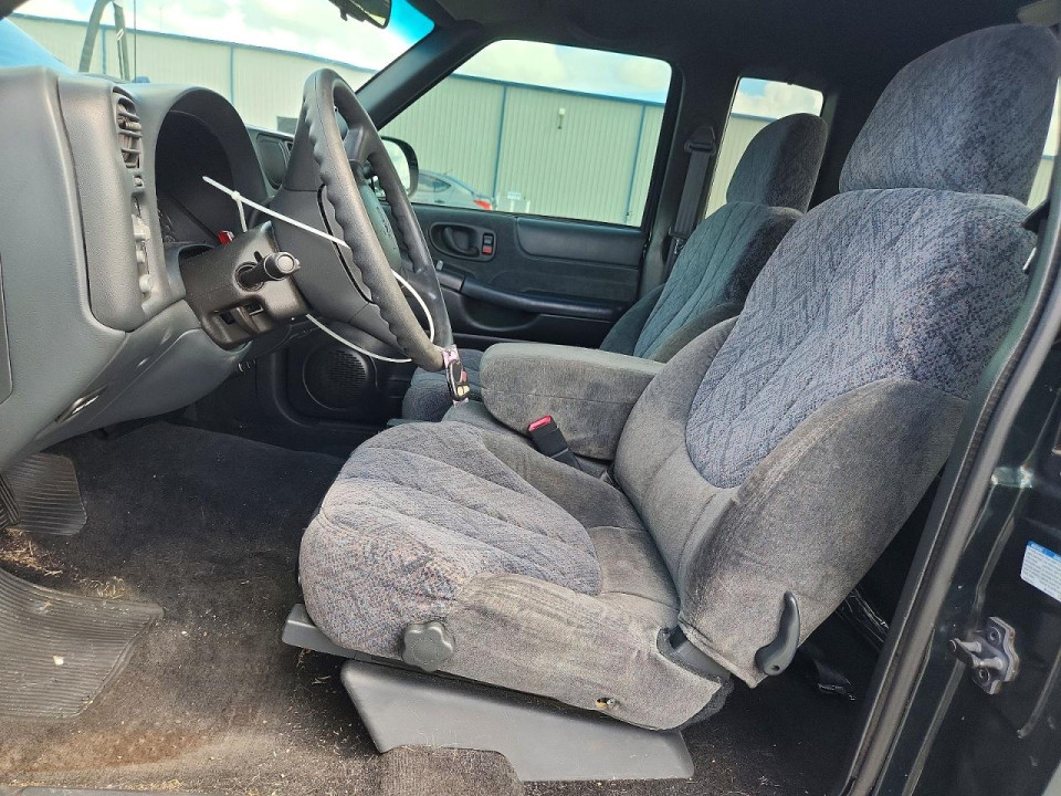 Gmc SONOMA 2001 — Copart