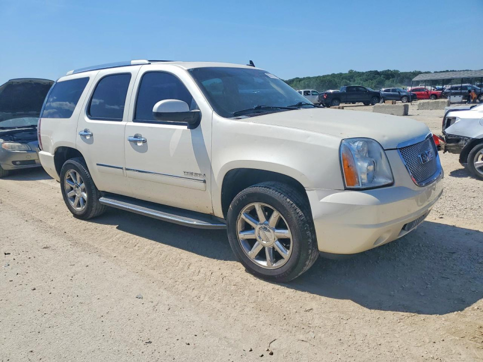 Gmc YUKON 2013 — Copart