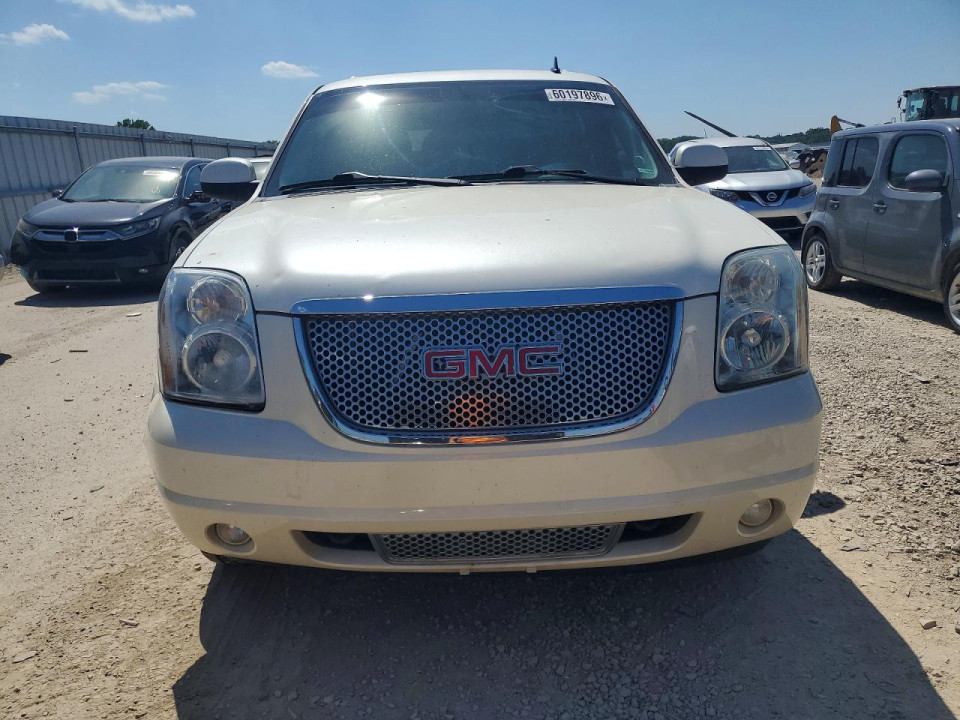 Gmc YUKON 2013 — Copart