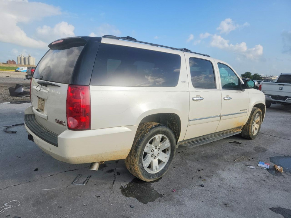 Gmc YUKON 2013 — Copart