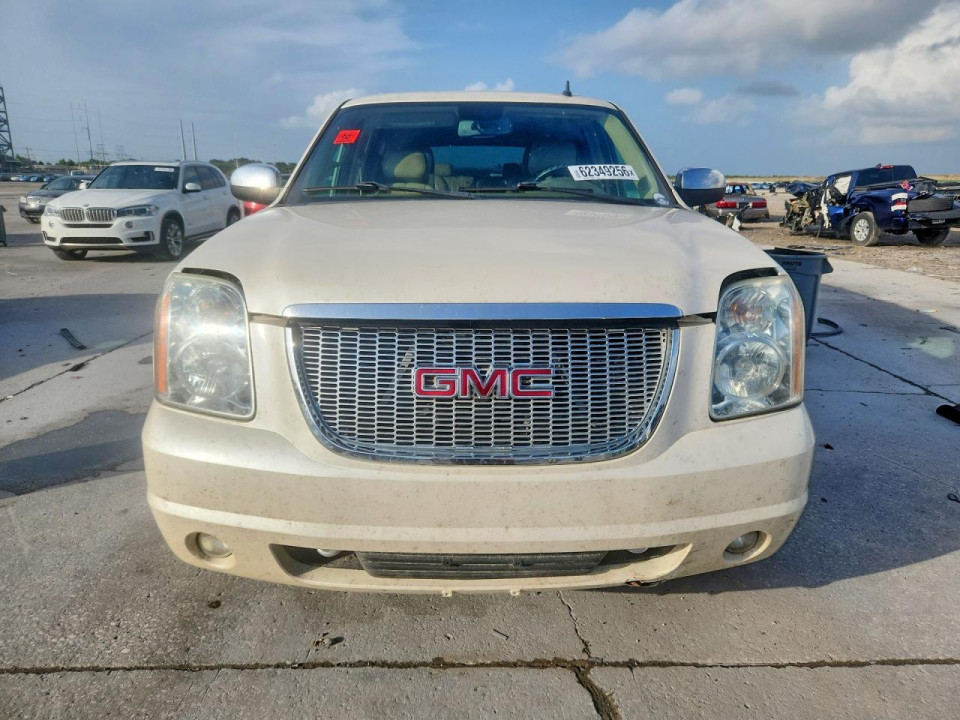 Gmc YUKON 2013 — Copart