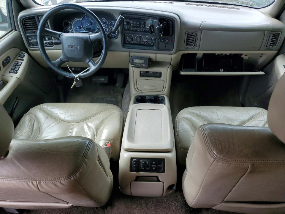 Gmc YUKON 2002 — Copart