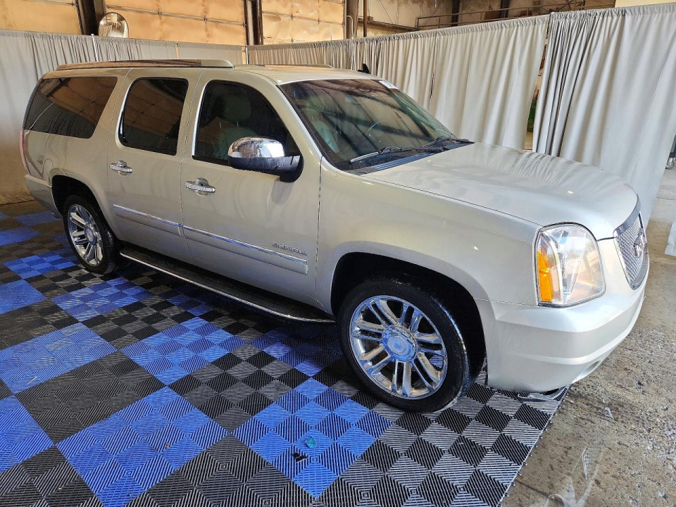 Gmc YUKON 2013 — Copart