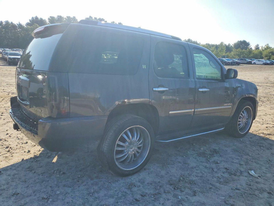 Gmc YUKON 2011 — Copart