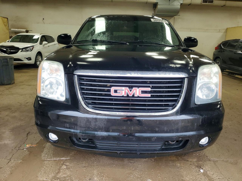 Gmc YUKON 2011 — Copart