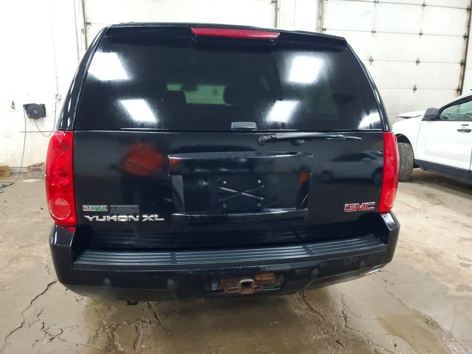 Gmc YUKON 2011 — Copart