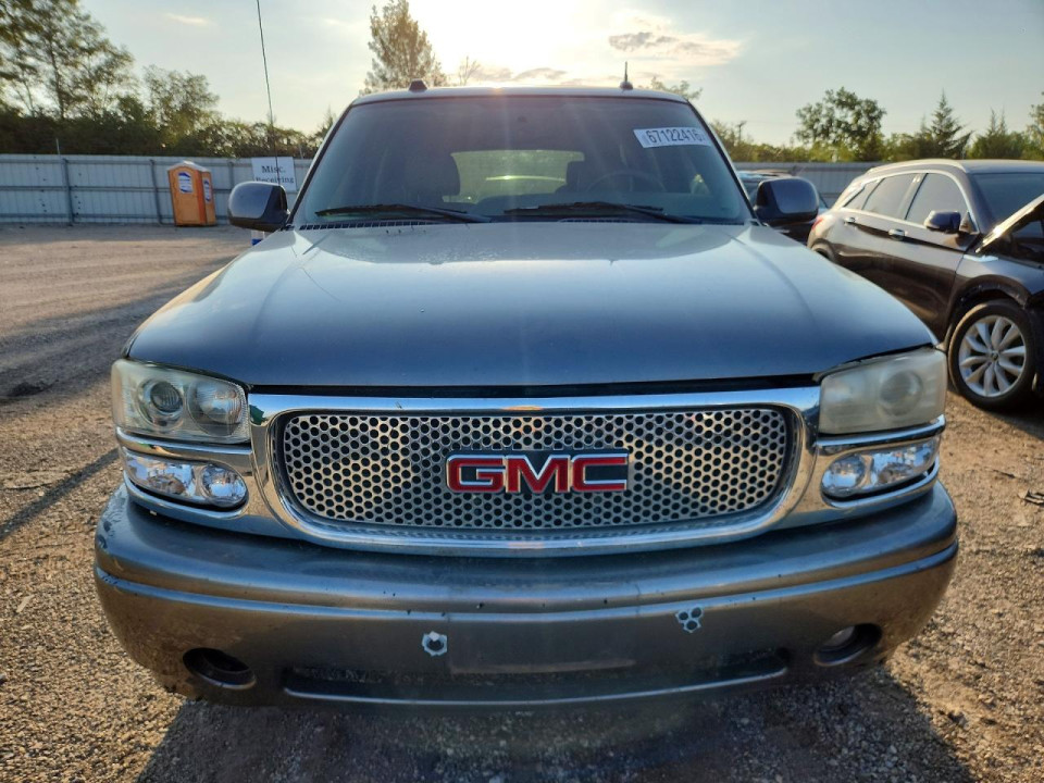 Gmc YUKON 2005 — Copart