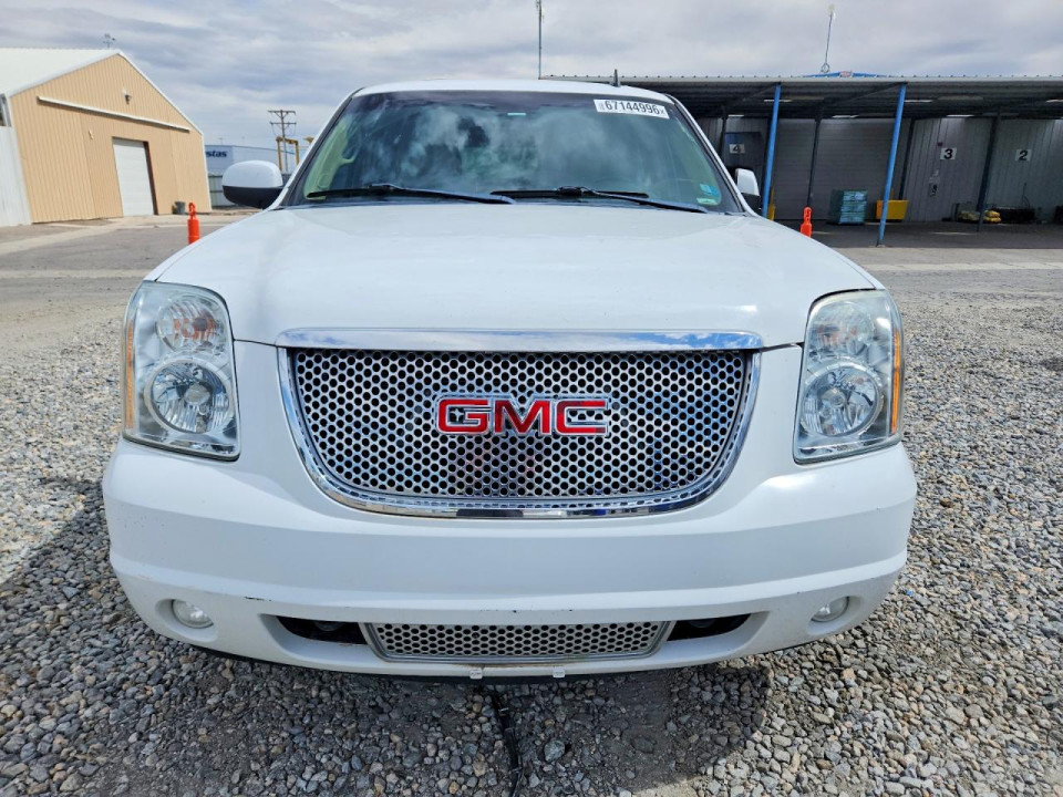 Gmc YUKON 2011 — Copart