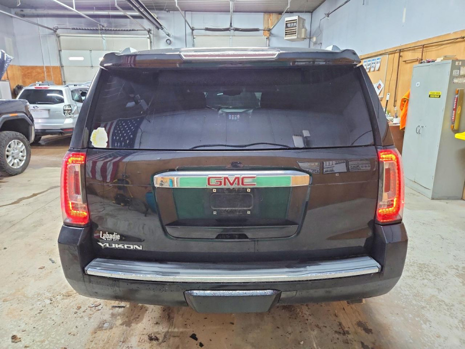 Gmc YUKON 2017 — Copart