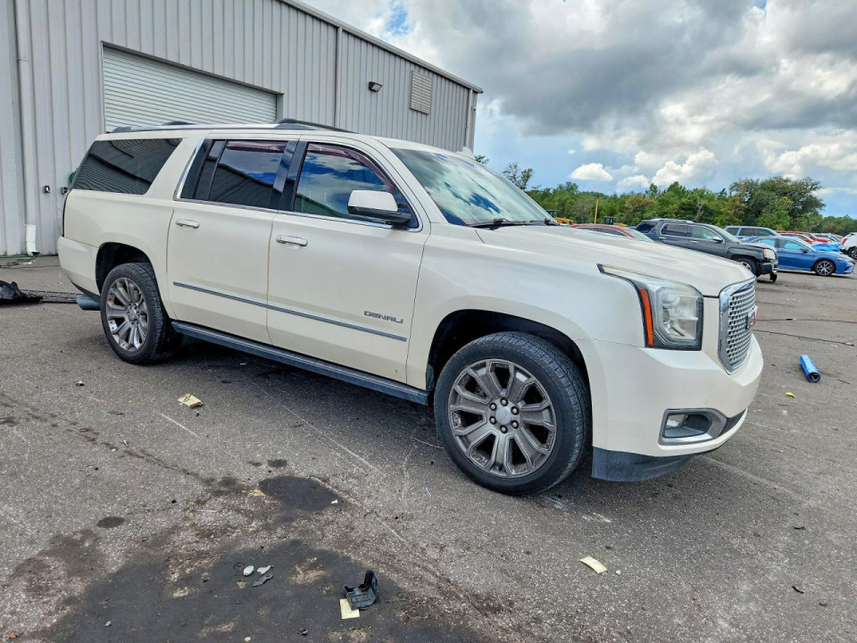 Gmc YUKON 2015 — Copart