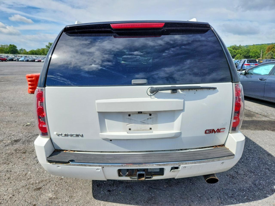 Gmc YUKON 2008 — Copart