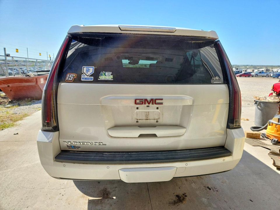 Gmc YUKON 2016 — Copart