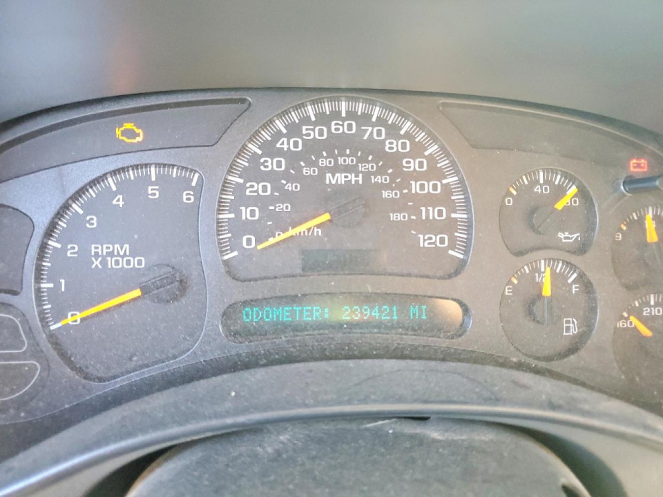 Gmc YUKON 2003 — Copart