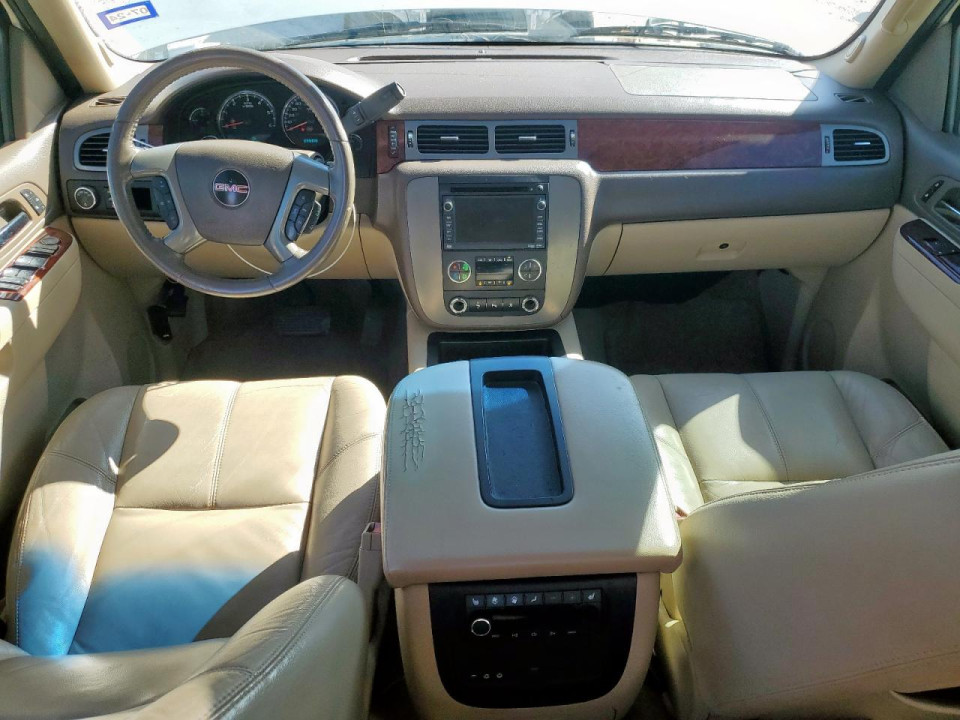 Gmc YUKON 2011 — Copart