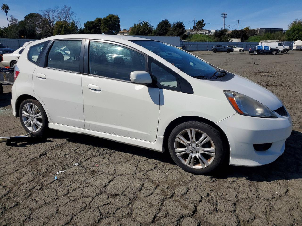 Honda FIT 2011 — Copart