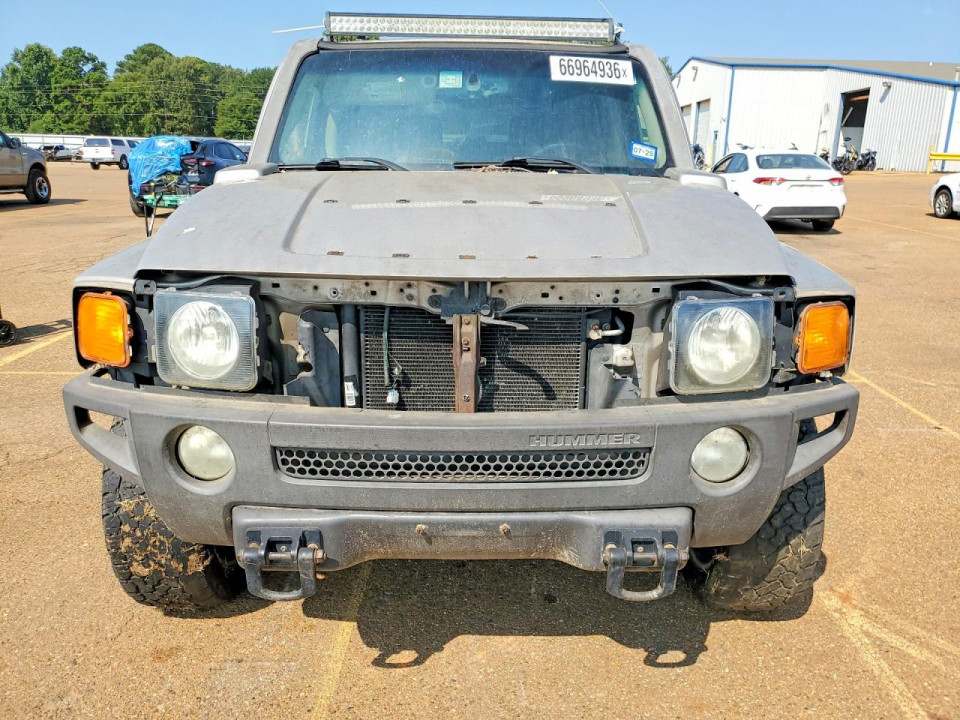 Hummer H3 2006 из США