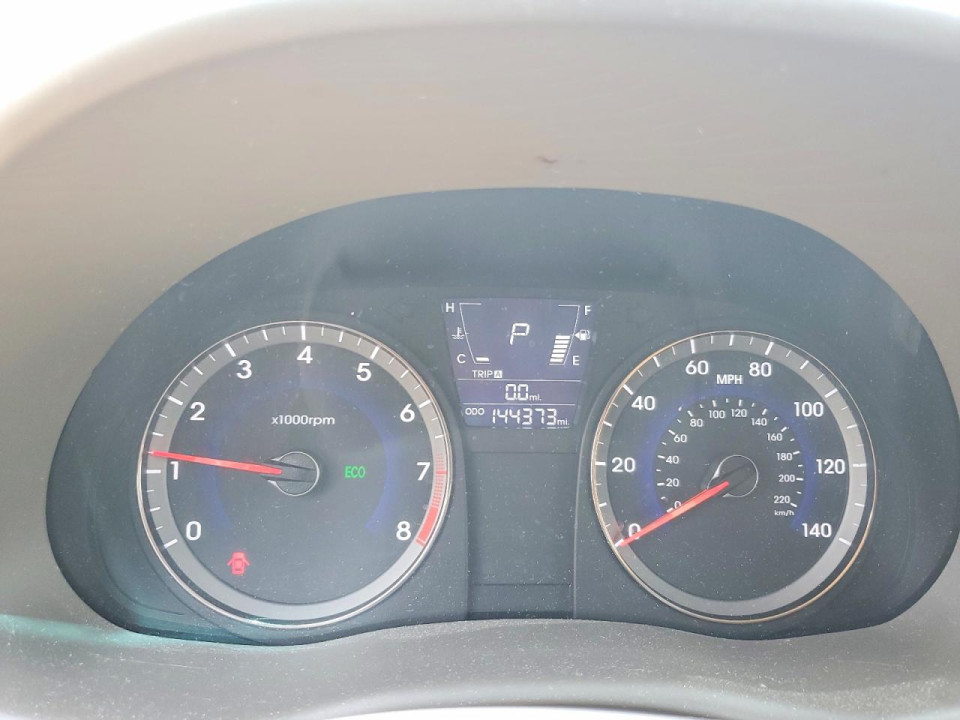 Hyundai ACCENT 2012 — Copart