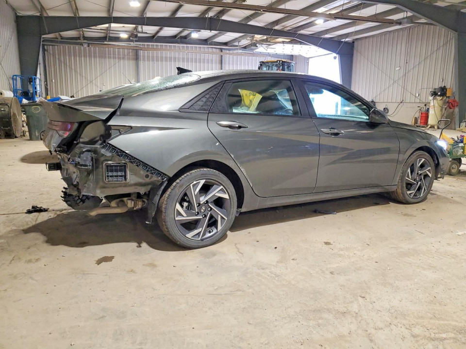 Hyundai ELANTRA HYBRID SEL SPORT 2025 — Copart