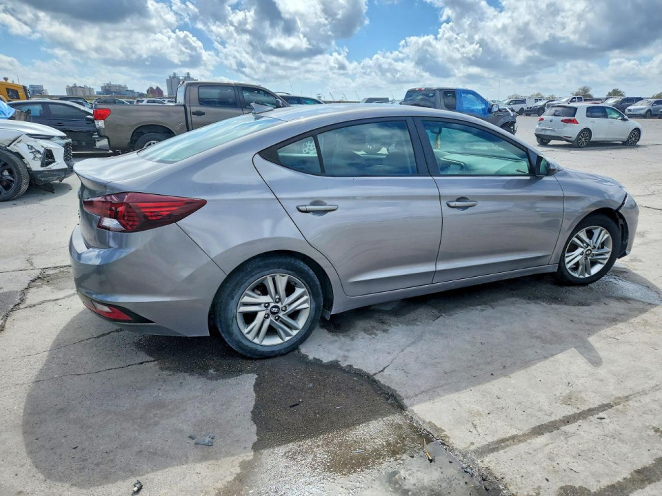 Hyundai ELANTRA SEL 2020 — Copart