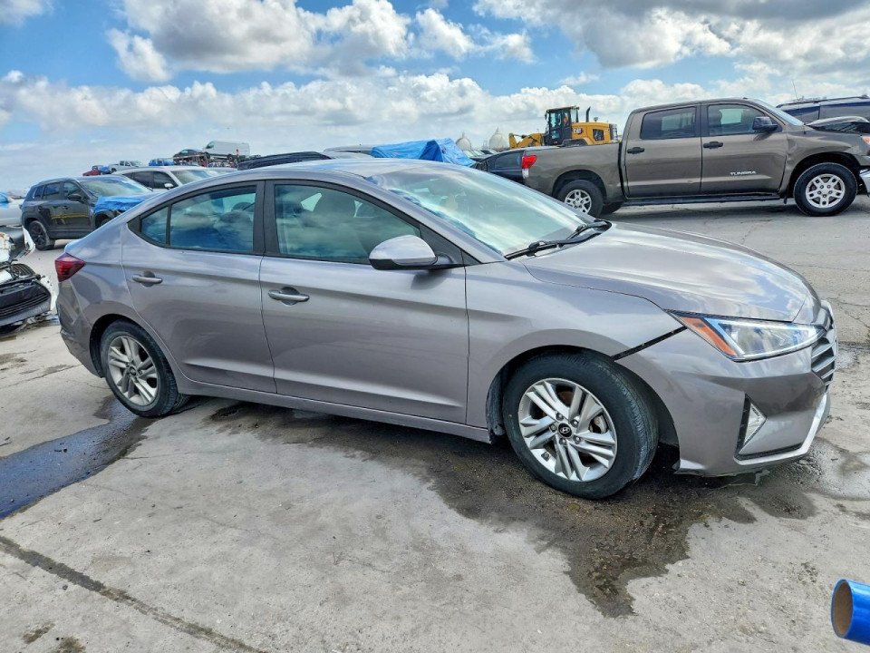 Hyundai ELANTRA SEL 2020 — Copart