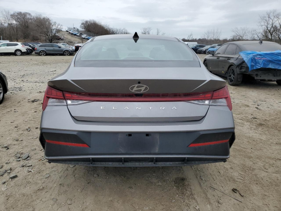 Hyundai ELANTRA 2024 — Copart
