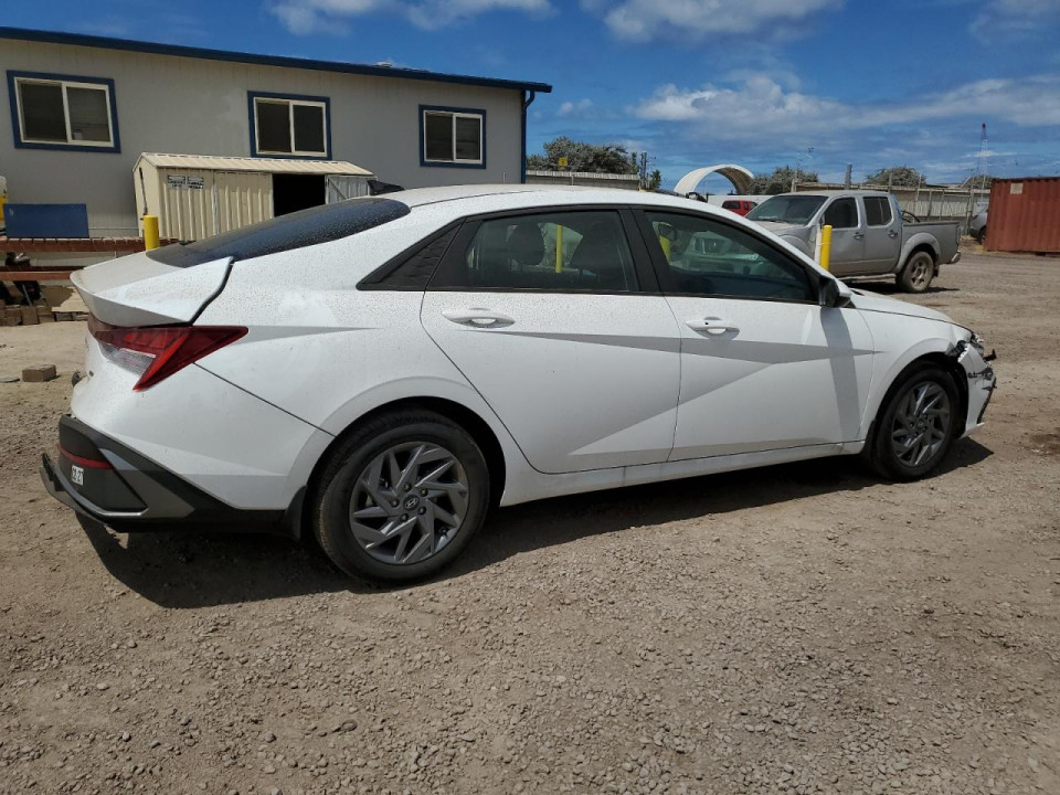 Hyundai ELANTRA 2025 — Copart