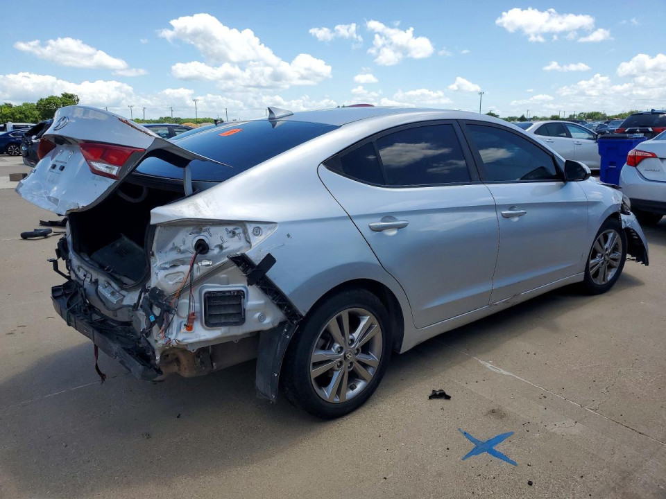 Hyundai ELANTRA 2018 — Copart