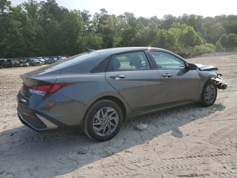 Hyundai ELANTRA 2024 — Copart