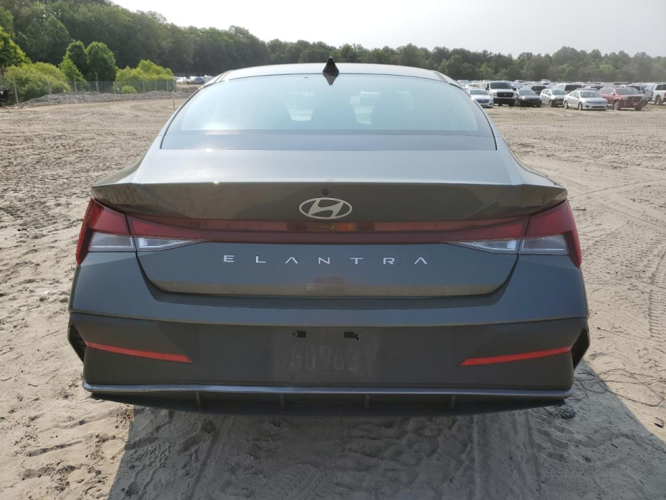 Hyundai ELANTRA 2024 — Copart