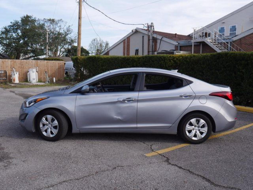 Hyundai ELANTRA 2016 — Copart