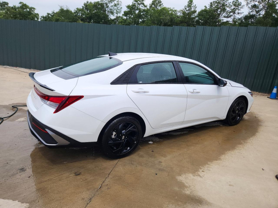 Hyundai ELANTRA 2026 — Copart