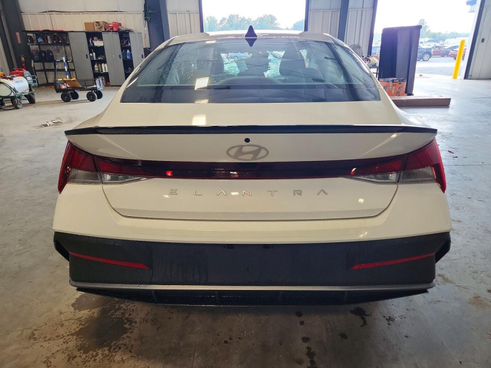 Hyundai ELANTRA 2026 — Copart