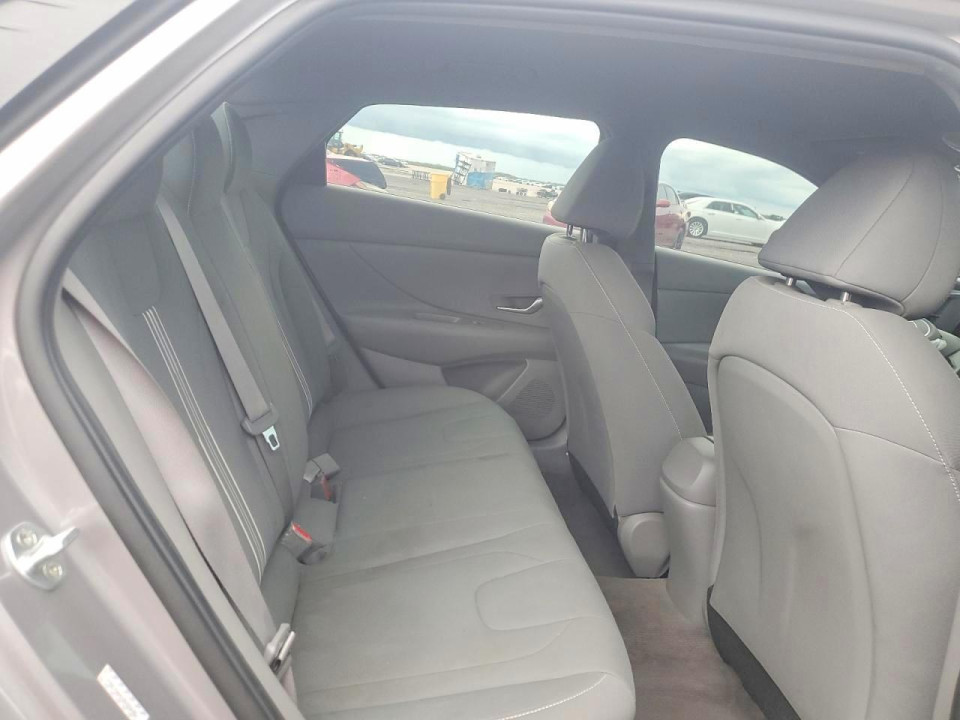 Hyundai ELANTRA 2022 — Copart