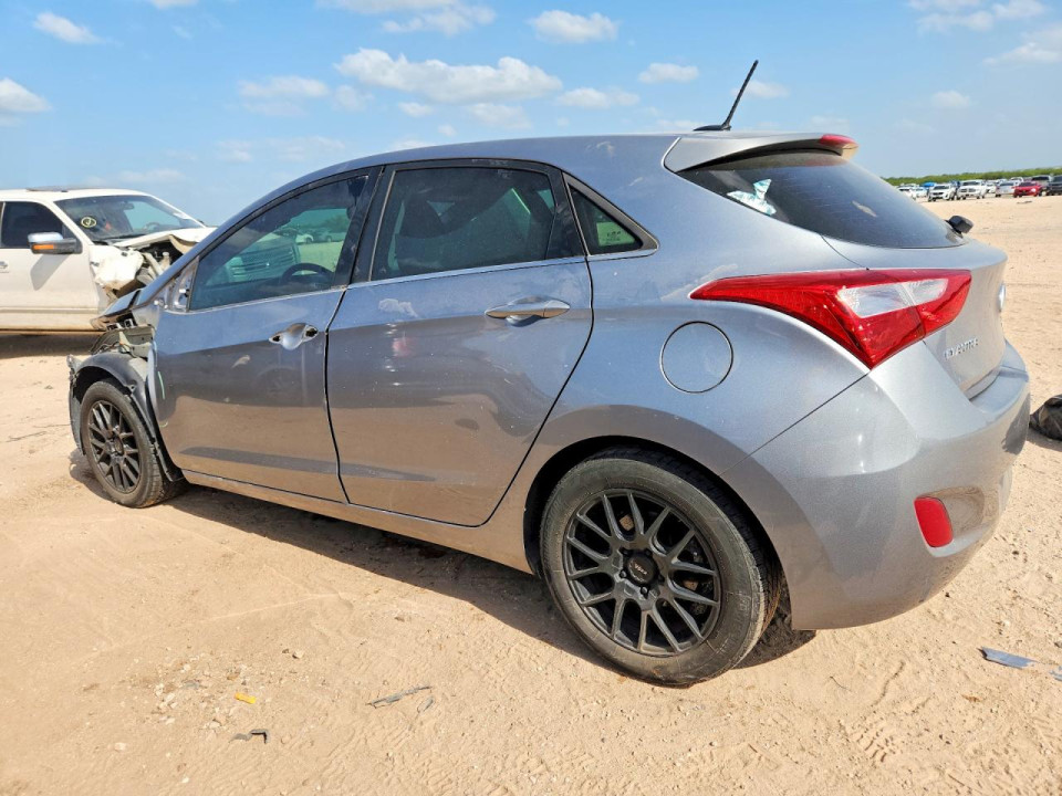 Hyundai ELANTRA 2016 — Copart
