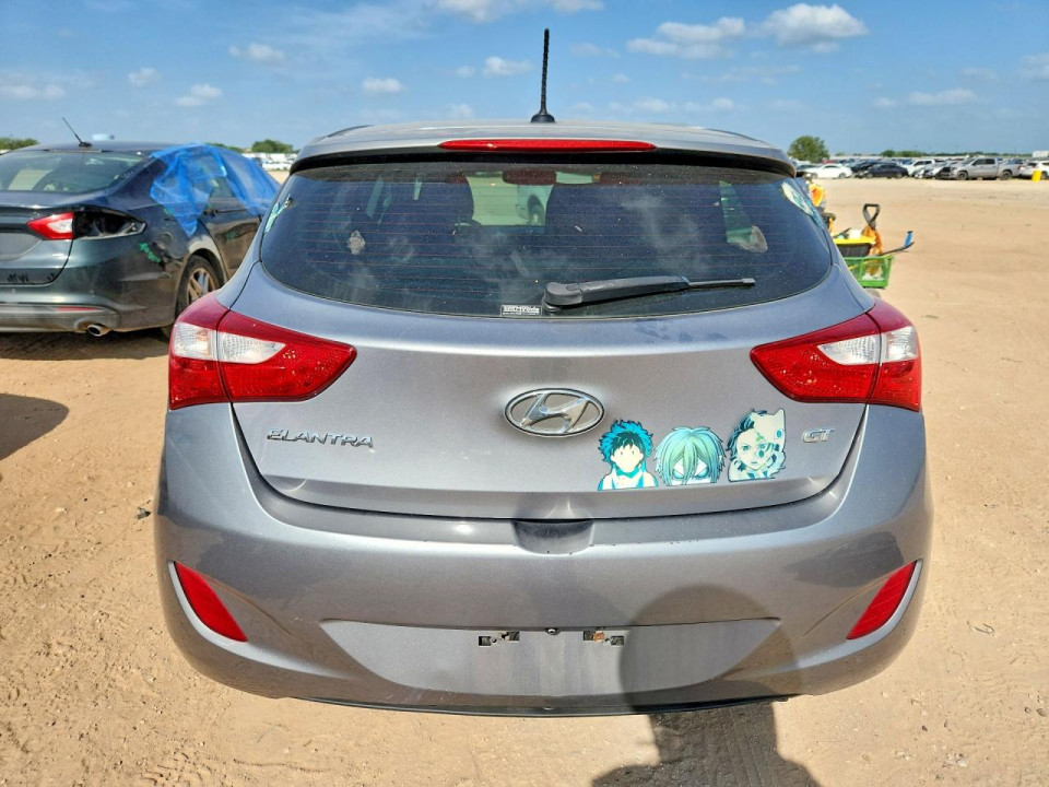 Hyundai ELANTRA 2016 — Copart