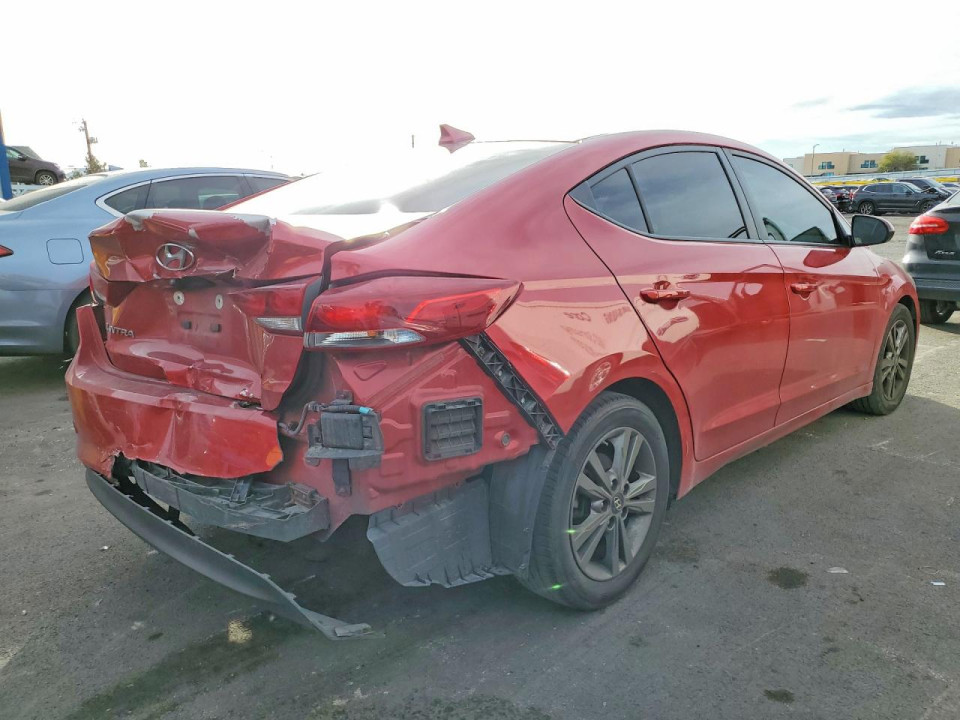 Hyundai ELANTRA 2018 — Copart