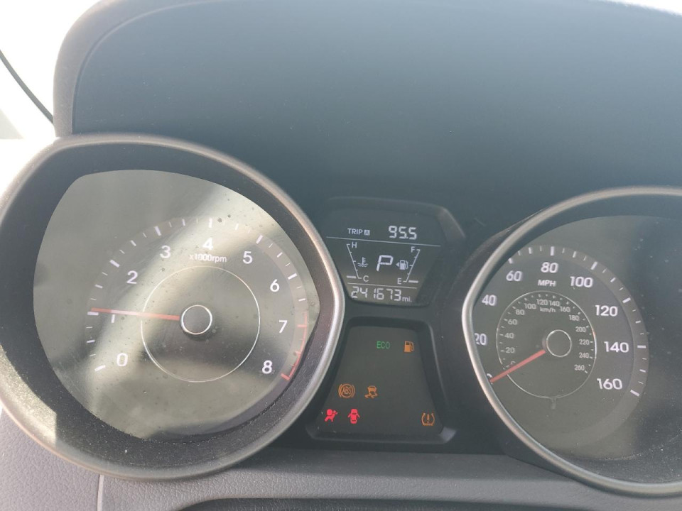 Hyundai ELANTRA 2016 — Copart
