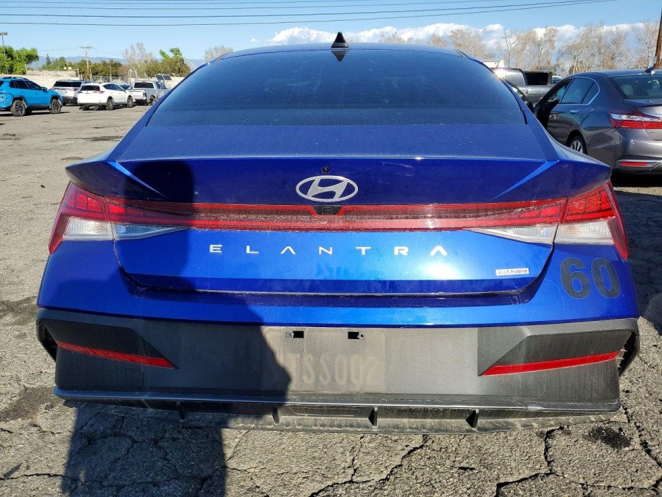 Hyundai ELANTRA 2025 — Copart