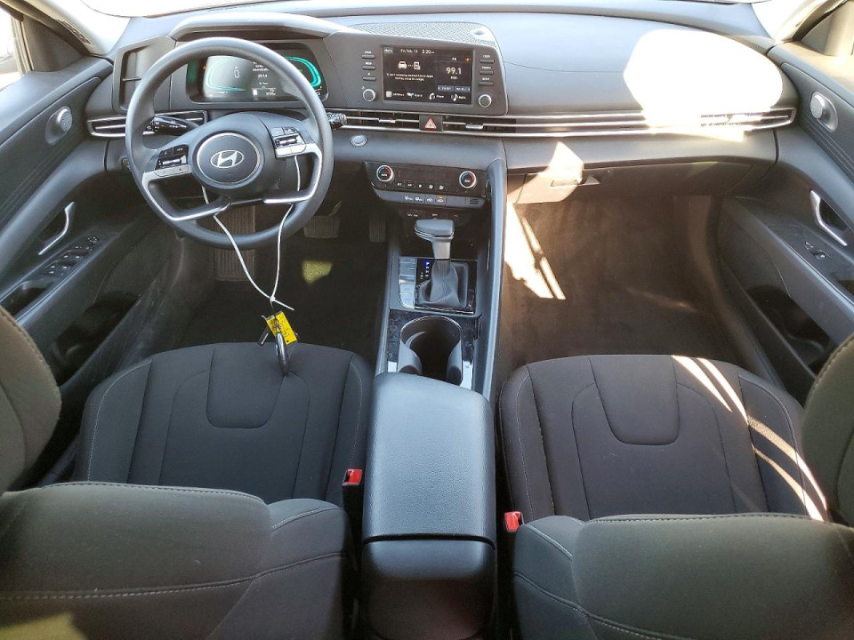 Hyundai ELANTRA 2025 — Copart