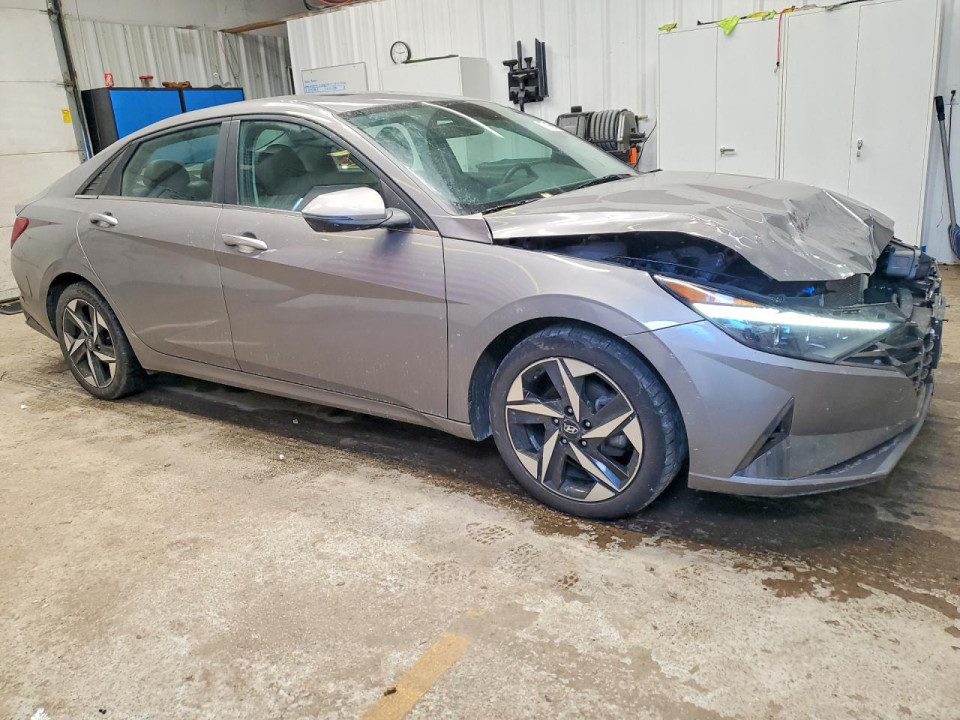 Hyundai ELANTRA 2022 — Copart