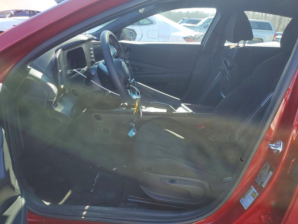 Hyundai ELANTRA 2025 — Copart