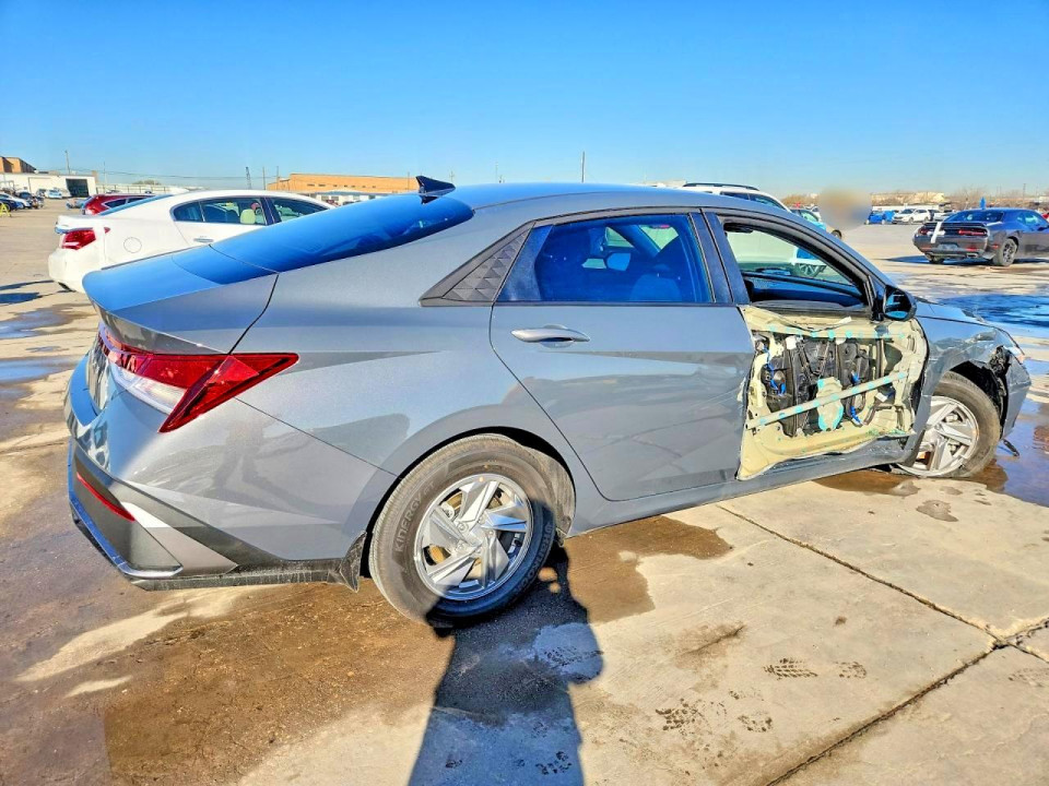 Hyundai ELANTRA 2026 — Copart