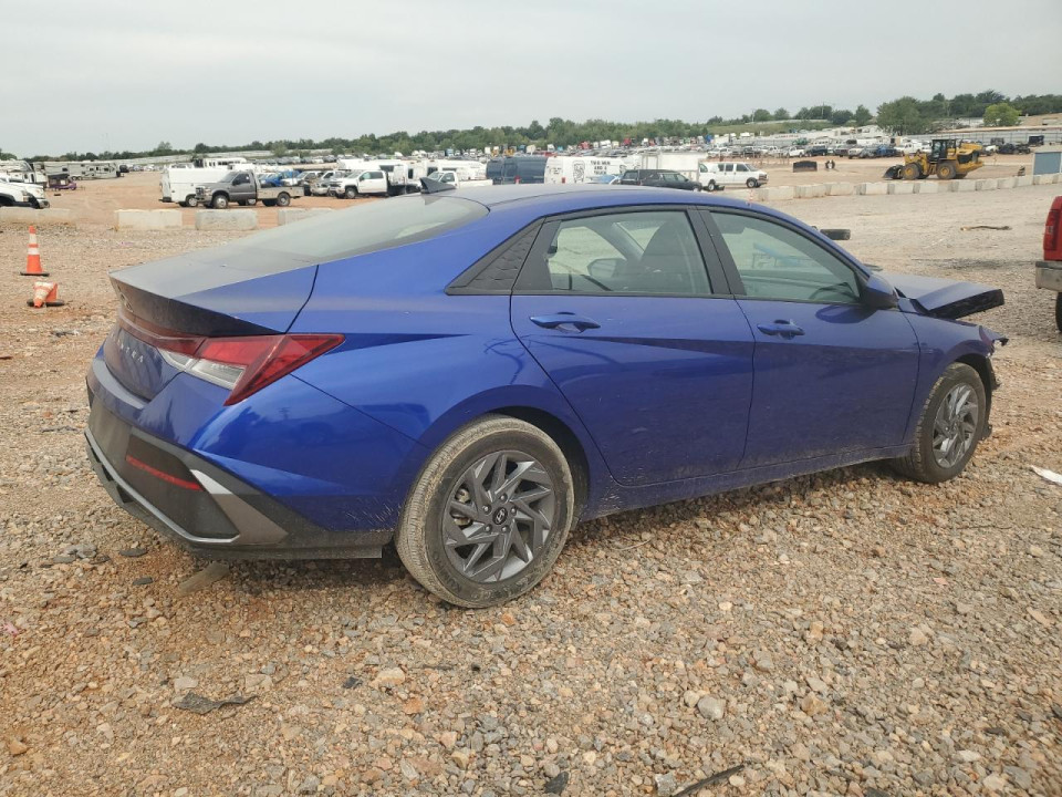 Hyundai ELANTRA 2024 — Copart